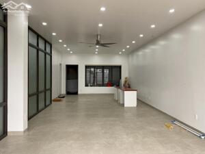 Sàn văn phòng tầng 1 80m2 cho thuê tại KĐT Waterfront