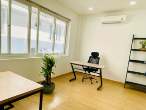 cho thuê văn phòng mới đẹp thoáng trong kđt vạn phúc city