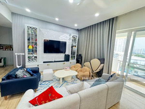 sổ hồng - tâm huyết! căn góc 124m2 tầng trung ban công đông nam mát mẻ đẹp y hình. giá 12 tỷ all in