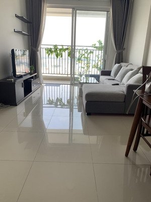 chính chủ cần bán căn hộ chung cư ngô gia tự, q10, 73m2, 2pn, 2wc, 3.2 tỷ, sổ hồng có sẵn, nhà đẹp