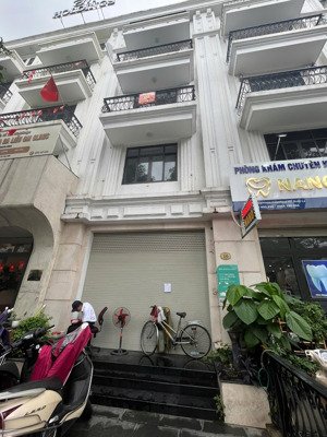mặt bằng siêu hiếm hồ tùng mậu - 6 tầng, mặt tiền rộng, giá cực tốt