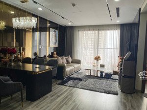 bán căn 97m2 full đồ ban công đông nam terra an hưng