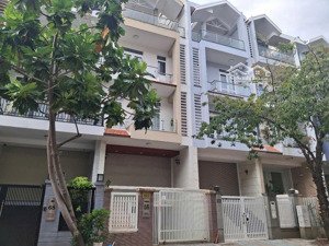 cho thuê văn phòng nguyên căn tại khu him lam giá 50tr. dt 5*20m gồm hầm, 4 lầu.