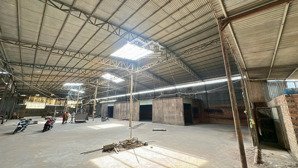 cho thuê xưởng sx gần 2000m2 gần kcn amata -giá thuê cực tốt chỉ 40tr/tháng