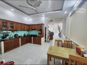 hàng nóng! nhà mặt tiền quận 12- cơ hội đầu tư siêu lợi nhuận - giá 3tỷ250 - sân thượng thoáng mát