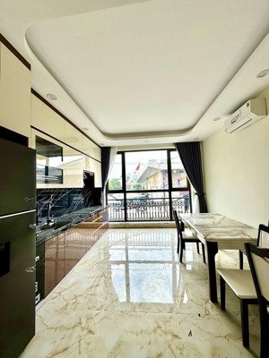 bán nhà cổ nhuế - phạm văn đồng - xách vali về ở ngay - 7t thang máy - lô góc - ôtô - em mặt phố