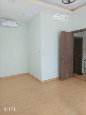 nhà phố phúc an city - đối diện kcn xuyên á - có sẵn 3 máy lạnh