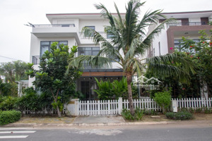chính chủ bán gấp biệt thự view sông 120m2 trần anh riverside, 3tỷ, xd 3 lầu. 5pn. 4wc, sổ hồng