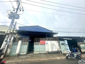 giáp tỉnh lộ 10 - ngay mặt tiền trần hải phụng - nhà xưởng ngang 10,3 x 48m, chỉ 16 tỷ hơn