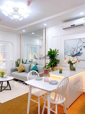 bán căn hộ 1 phòng ngủ tòa t08 và t09 giá 4,6 tỷ. liên hệ xem nhà 