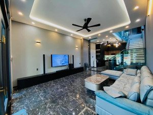 gấp! chỉ 180tr/m2, biệt thự đặng dung, quận 1! công nhận 112m2, sẵn 4 tầng chỉ 20.5 tỷ, 