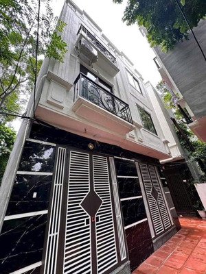 sẵn 800 triệu sở hữu nhà xây mới phụng châu 32m2*4t vừa ở vừa đầu tư gần ql6, ngõ ôtô nông, thoáng