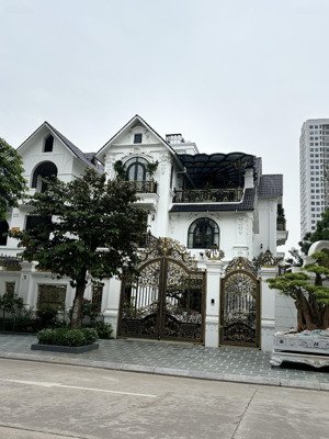 chính chủ gửi bán biệt thự phú lương 200m,240m,đến 700m2, kđt biệt thự hà đông rẻ nhất, hơn 30 tỷ