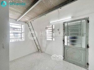 cho thuê phòng trọ tại trần xuân soạn, 2,8 triệu, 20 m2, hàng hiếm giá tốt