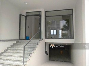 cho thuê nguyên căn văn phòng, sàn trống, dtsd 345m2, giá 45tr/th, thạnh mỹ lợi q.2, lh 