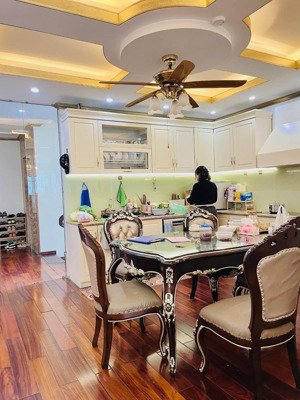 lô vip! phân lô kim mã, ngõ thông ôtô tránh, gara ôtô, gần công viên, kd, thang máy. dt 65m2*6t