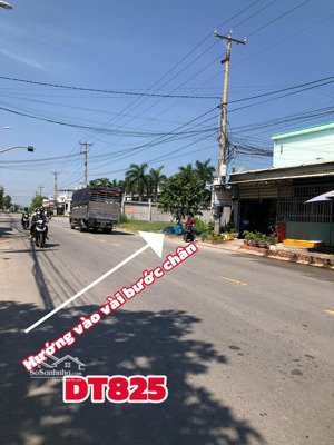 102m2, thổ cư 100%, mặt tiền tỉnh lộ 825 chưa tới 20m, sổ hồng đẹp, giá mềm, long an