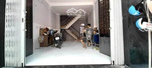 trệt 2 lầu sân thượng 5x15m có 3pn 4wc phòng thờ nội thất cơ bản hẻm xe hơi thành thái p14 q10