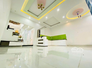 bán nhà mt đ.5m5 lề 3m sát cầu rồng-cách biển 900m-tt du lịch-xung quanh ch, ks, villa-giá 7x tr/m2