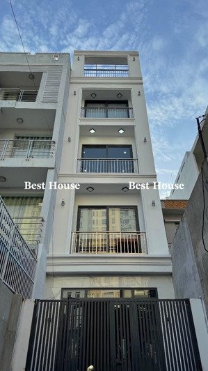 khai trương căn ban công mới 100% tân phú