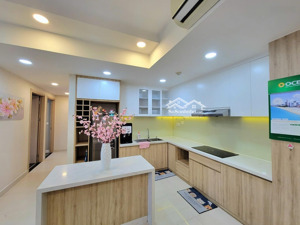 cần bán 3pn giá 6,4 tỷ, như hình. dự án botanica premier hồng hà