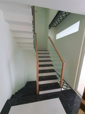 bán nhà lý thường kiệt, quận 10 - nhà 5 tầng có thang máy - giá 11 tỷ