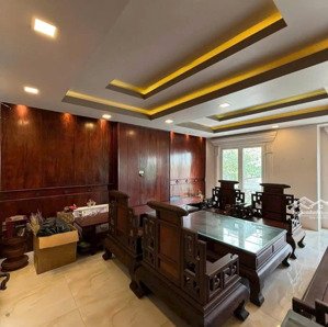 bán nhà 3t 1 tum, 2 mt trước sau đường hoàng văn thụ vạn thắng - nha trang ngang 9,5m cực hiếm