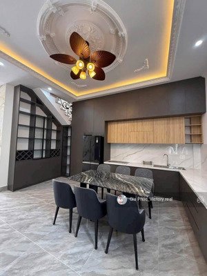 bán nhà đẹp an sơn mới hoàn thiện phường 4 đà lạt