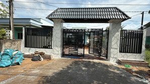 bán nhà vườn 371m2, có 100m2 thổ cư mặt tiền đường lớn kinh doanh ok, ngang 9,8 dài 38m nở hậu