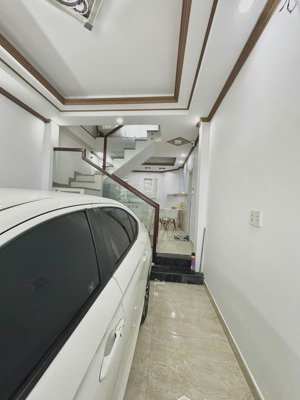 phú nhuận - khu vip phan xích long - 5pn - hẻm oto thông - 40m2 - 4 tầng