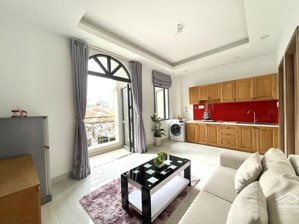 căn hộ ban công tách bếp ngay hoàng sa - trường sa gần quận 3