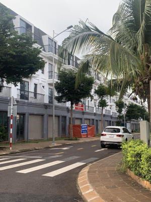 bán nhanh nhà phố ecocity premia, giá 5 tỷ