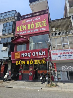 cho thuê nhà mặt phố hàng hành phố cổ.70m x 3t, mt 3m mọi mô hình kinh doanh cafe,quán ăn,spa