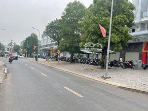 cần bán nhà 1 trệt 2 lầu kdc vănhoa vila phường thống nhất giá rẻ nhất trong khu này chỉ 9 tỷ