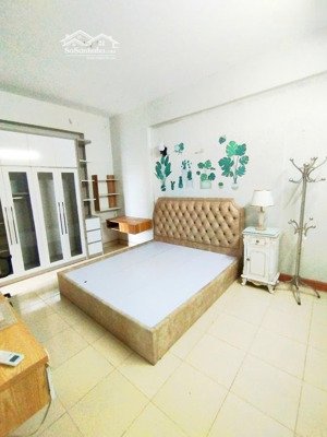 cho thuê chung cư ct2a hoàng cầu 91 m2, 2 phòng ngủ, 2 vs giá rẻ.
