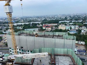 căn hộ sài gòn, mặt tiền quốc lộ 13, tàu lượn metro chạy ngang qua. cđt lê phong & coteccons