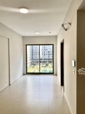 bán căn 59m2 đã có sổ hồng + view hồ bơi + giá 2.590 tỷ (102%) bao thuế phí + hướng mát