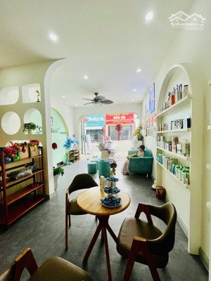bán nhà 2 mặt tiền đẹp đường trần văn mười, hóc môn, tp.hcm. khu vực kinh doanh sầm uất