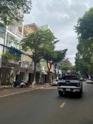  [ 216M2 ] NHÀ 2 MẶT TIỀN LÝ THƯỜNG KIỆT – BMT . 27Tỷ 750 Triệu