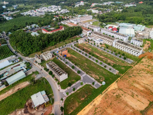 đất nền trung tâm tân uyên hoàng nam uyên hưng giá 1,695 tỷ sổ riêng!
