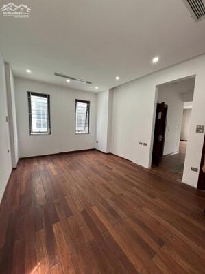 Bán biệt thự đơn lập KĐT Tây Nam Linh Đàm, Q Hoàng Mai. DT 180m X 4 tầng, mt 10m. Giá 58 tỷ TL.