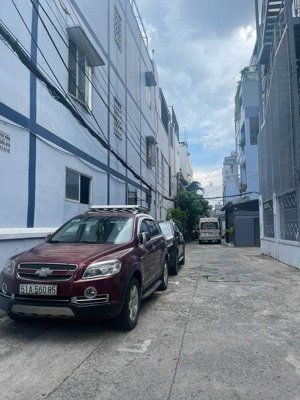 bán nhà nội khu hẻm 6m nguyễn trọng tuyển, q. pn. dt đẹp 4x20m, 3 lầu. giá 14 tỷ