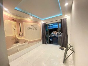 chính chủ bán nhà ngay mt đường phường tăng nhơn phú b giá 1,5 tỷ thương lượng call 