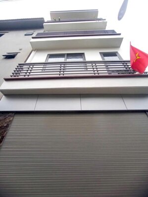 Bán nhà lai xá dân xây chắc chắn,ngõ thông sát khu đô thị hinode 34m 5 tầng chỉ nhỉnh 5 tỷ