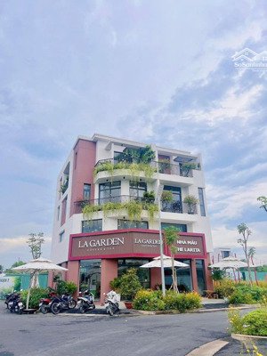 nhà phố xây sẵn bàn giao cuối 2025, nhà phố chuẩn sống xanh gần bình chánh
