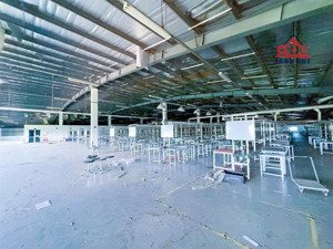 cho thuê xưởng hơn 1ha. giá 103.200đ/m2. khuôn viên độc lập giá tốt nhất kcn biên hoà đồng nai