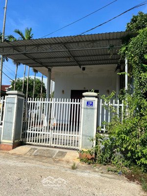 chính cần tiền bán gấp nhà riêng tại hương thủy,huế ,giá rẻ 3,4tỷ,123,5m2,giá tốt,2pn,2wc, 1pt ,hot