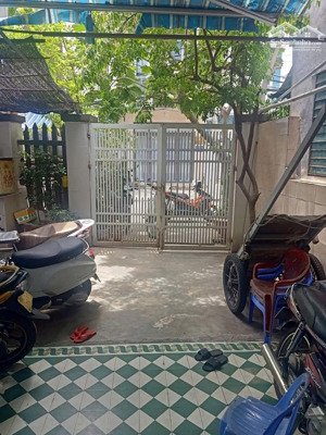 lương thế vinh, lô đất 134 m² tặng kèm nhà cấp 4. vị trí gần biển. giá chỉ 8.x tỷ