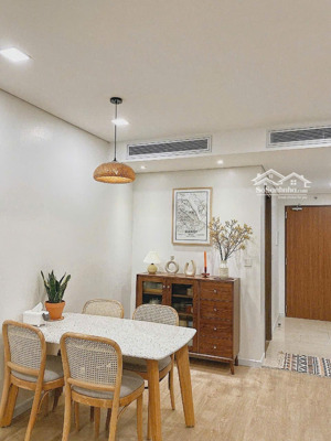 bán cc 2pn, 1wc tại the useful apartment, lạc long quân, 2,5 tỷ, 56m2. lh: 
