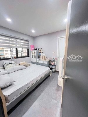cần bán chcc cao cấp ngã 6 tp bắc ninh. dt 57m2 . giá siêu rẻ!